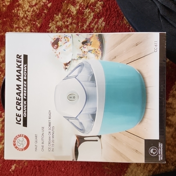 NEW Ice Cream maker & bowl spoon set - Picture 3 of 6